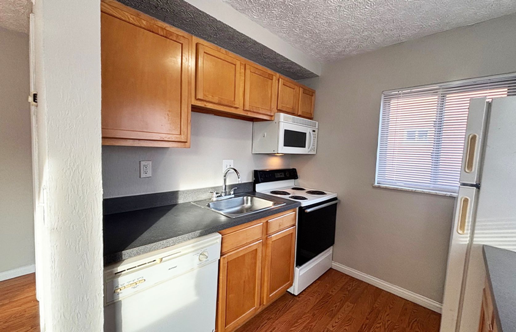 Cincinnati Apartment: 555 Lowell Avenue