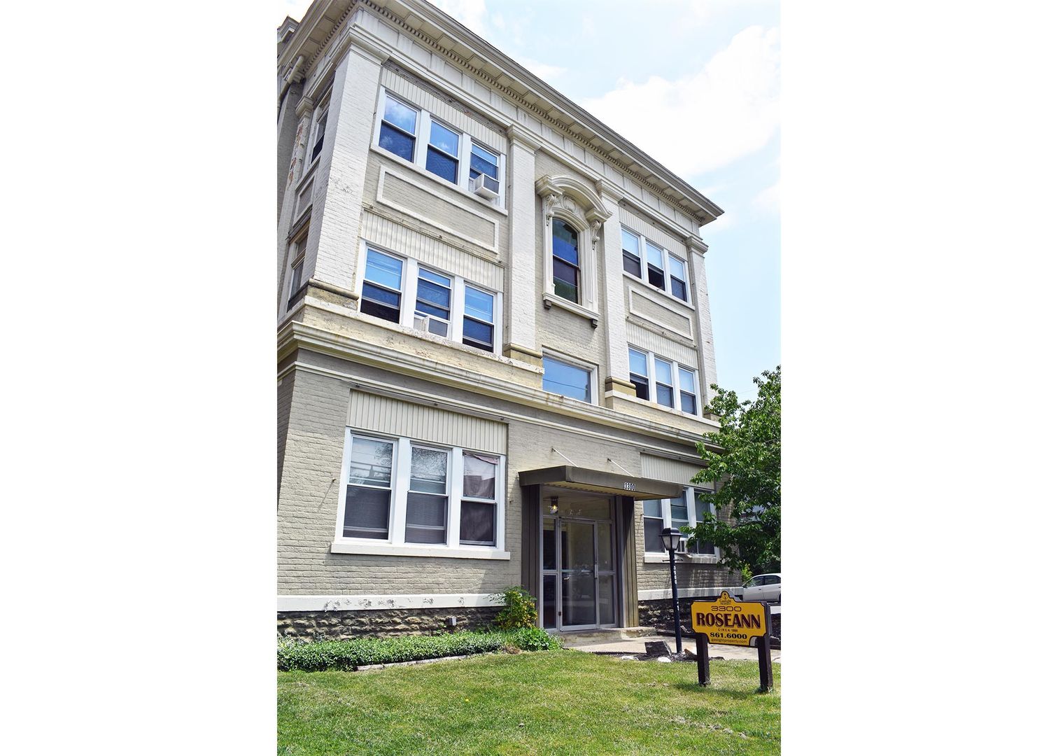 Cincinnati Apartment: 3300 Jefferson Avenue