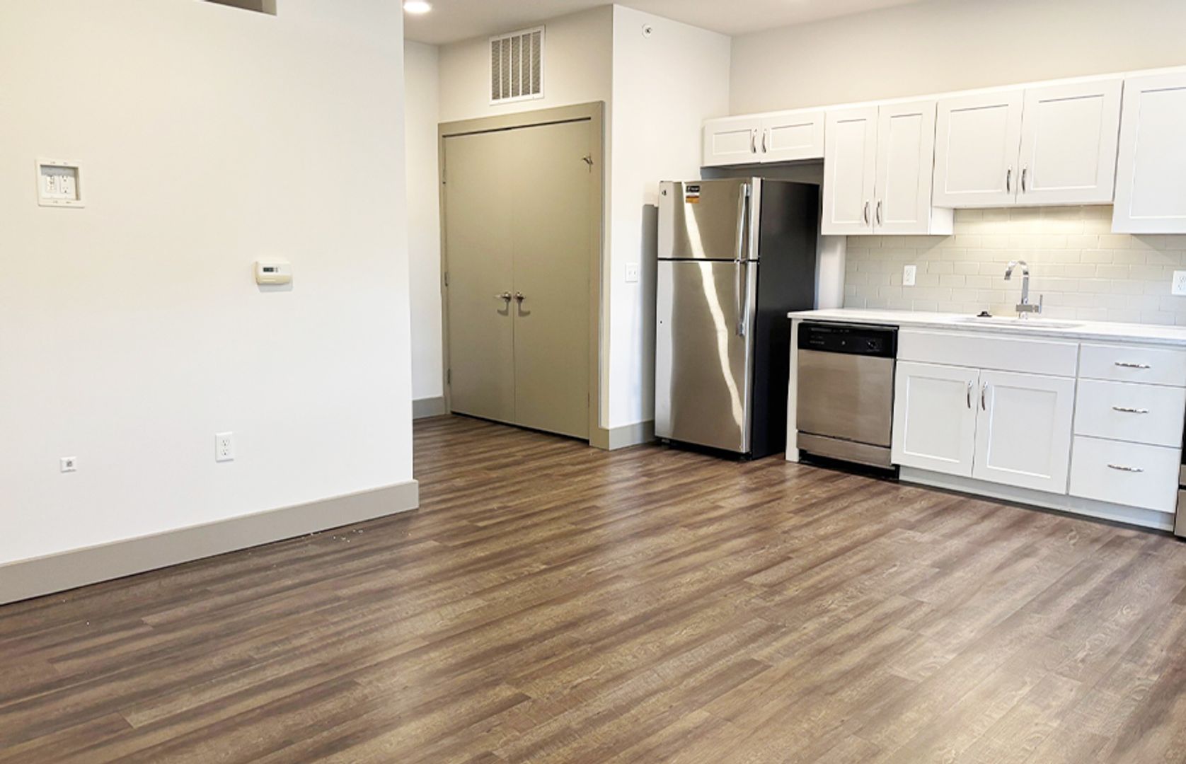 Cincinnati Apartment: 3240 Whitfield Avenue