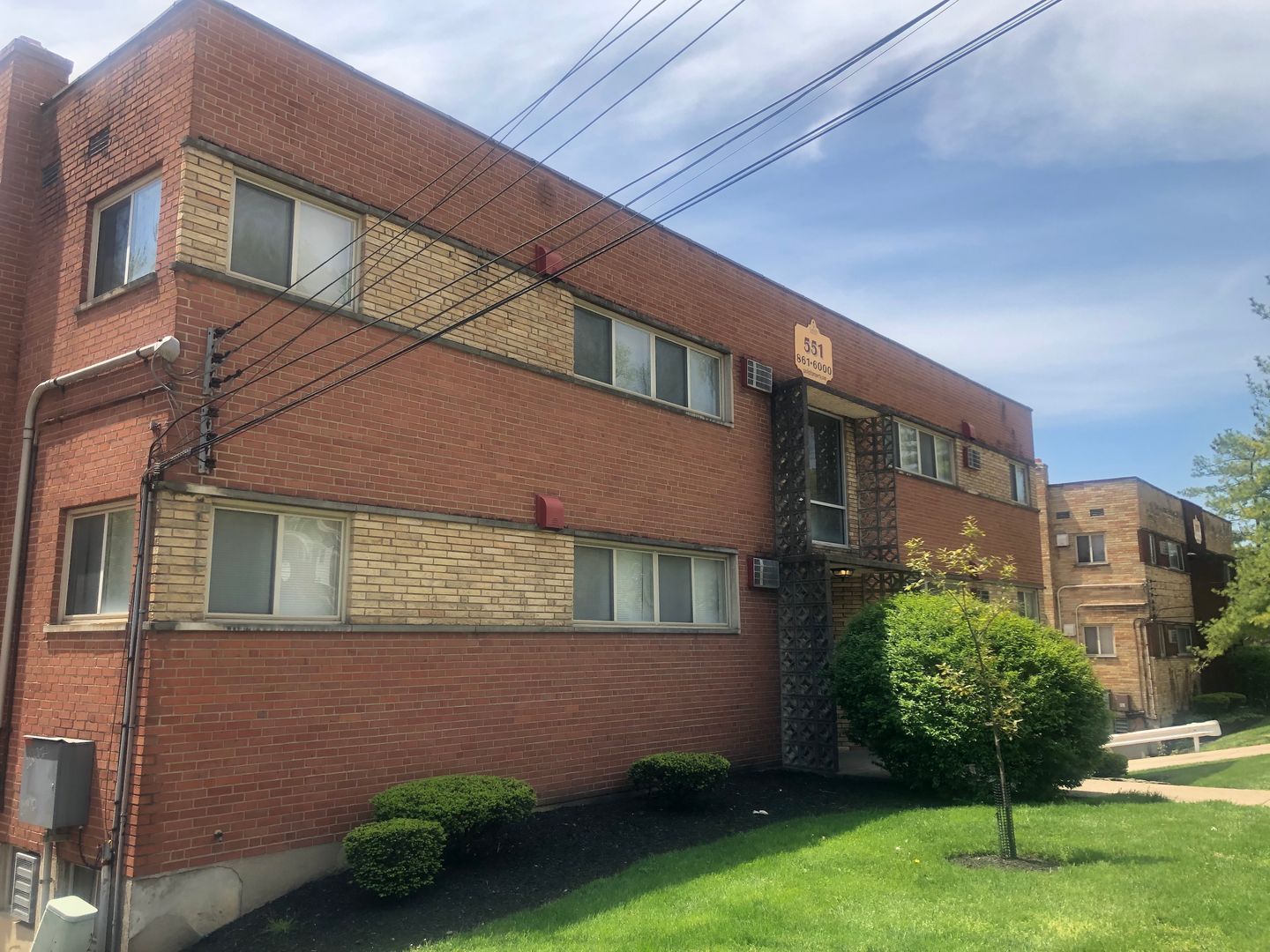 Cincinnati Apartment: 551 Lowell Avenue