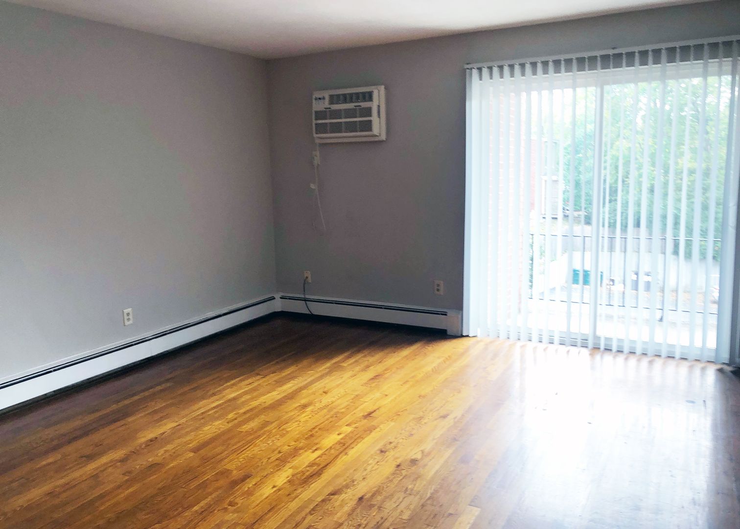 Cincinnati Apartment: 3239 Bishop Street