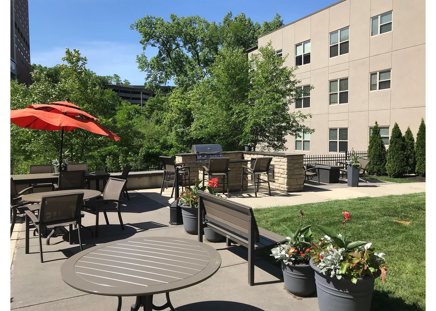 Cincinnati Apartment: 3240 Whitfield Avenue