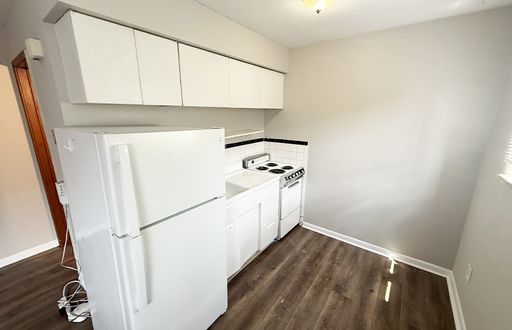 362 Probasco Street Apt. I – photo 1