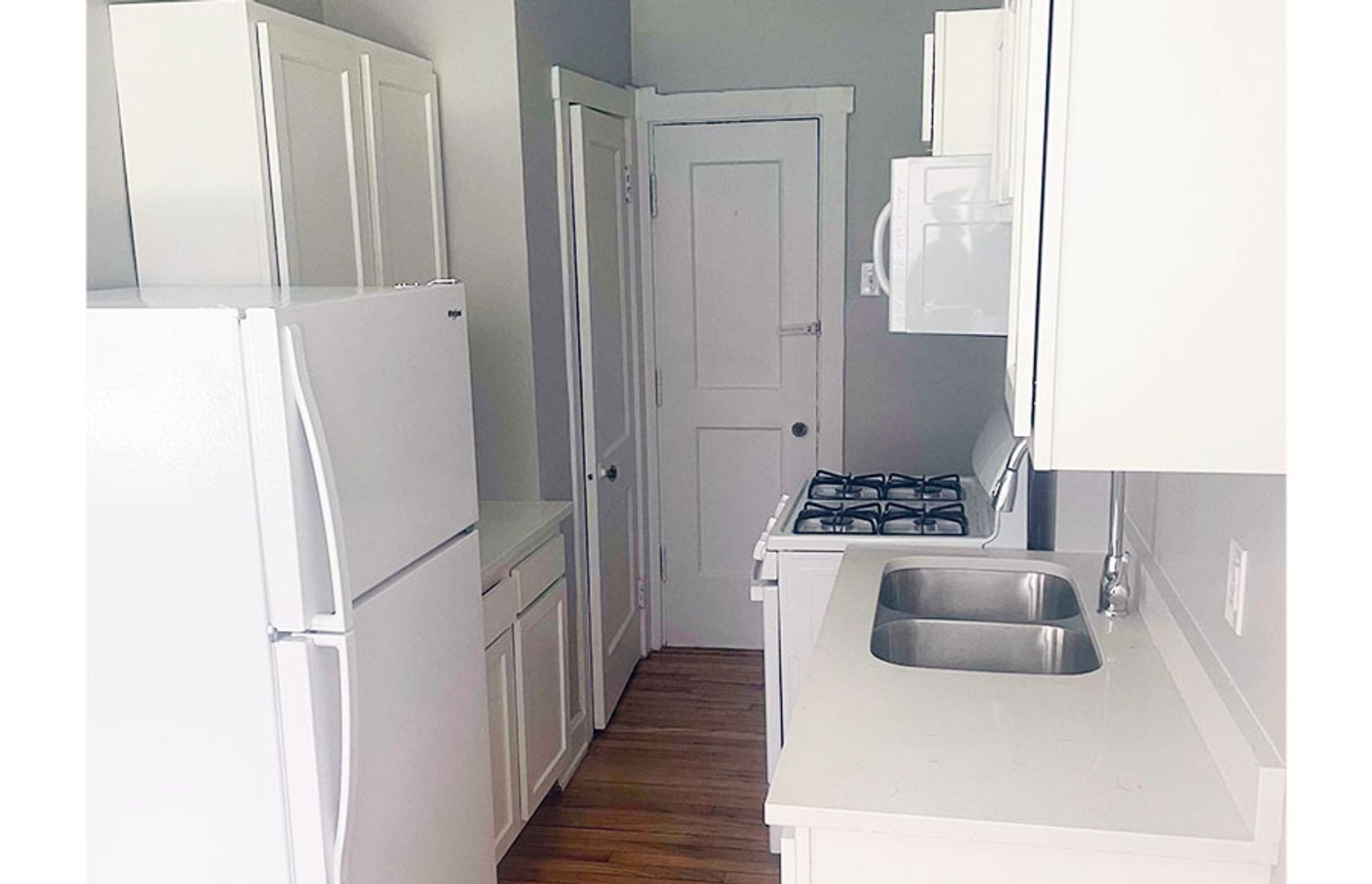 Cincinnati Apartment: 3404 Whitfield Avenue