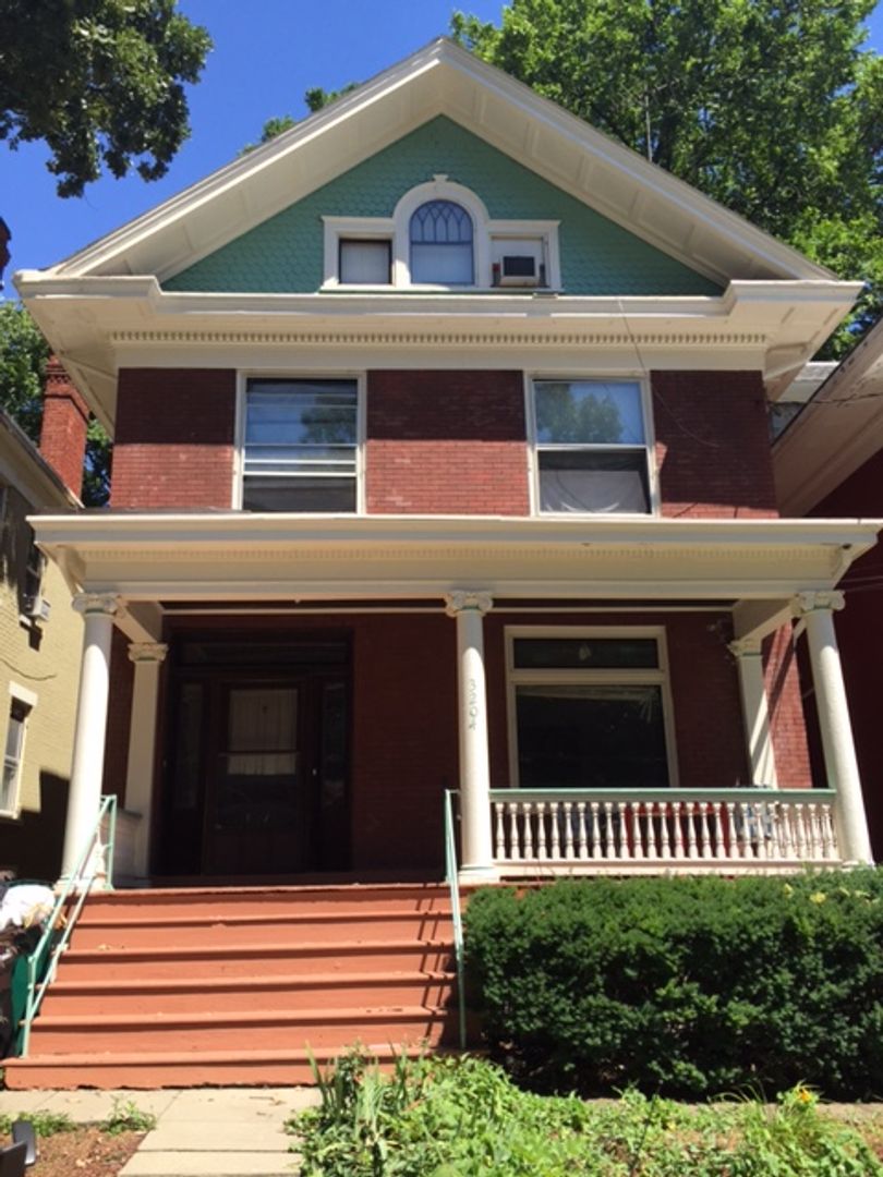 CINCINNATI House: 3204 Bishop Street