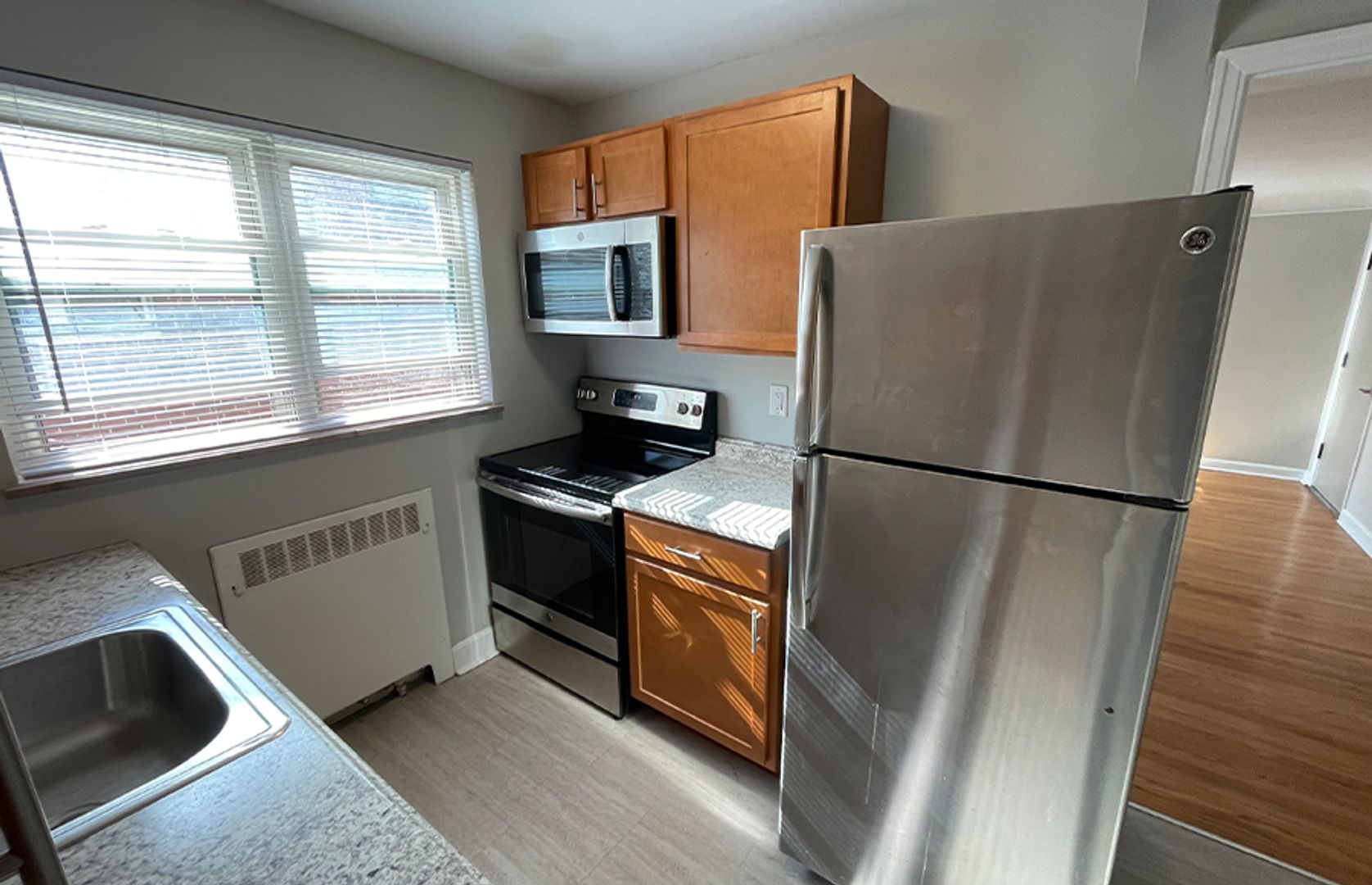 Cincinnati Apartment: 2702 Edroy Court