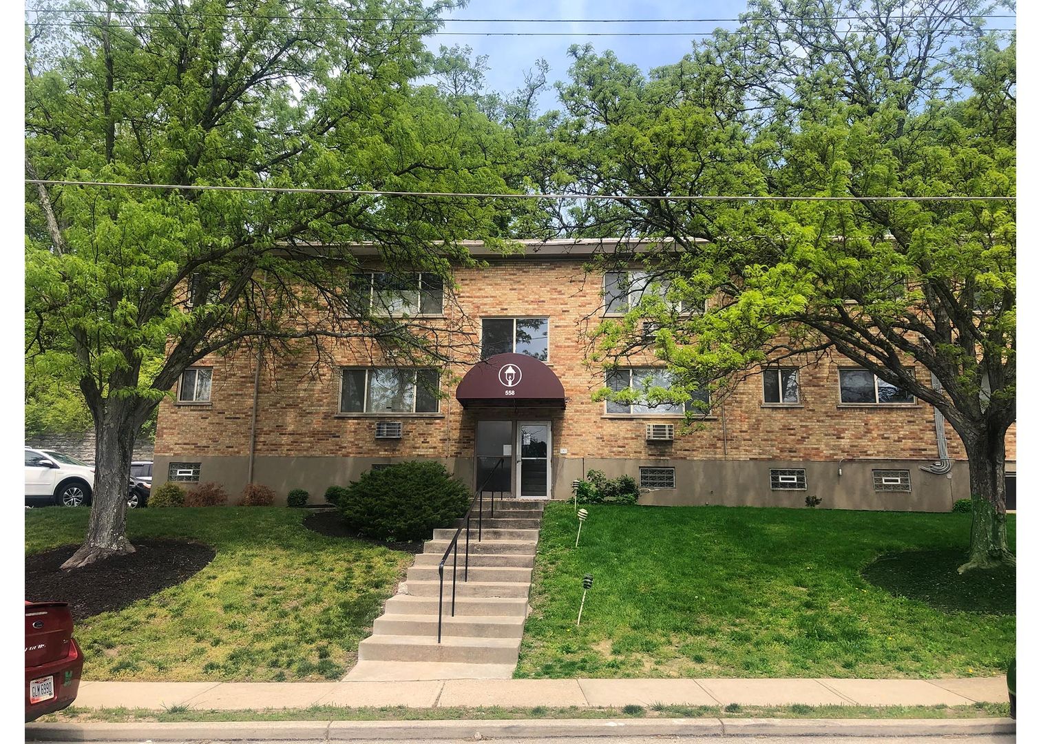 Cincinnati Apartment: 558 Lowell Avenue