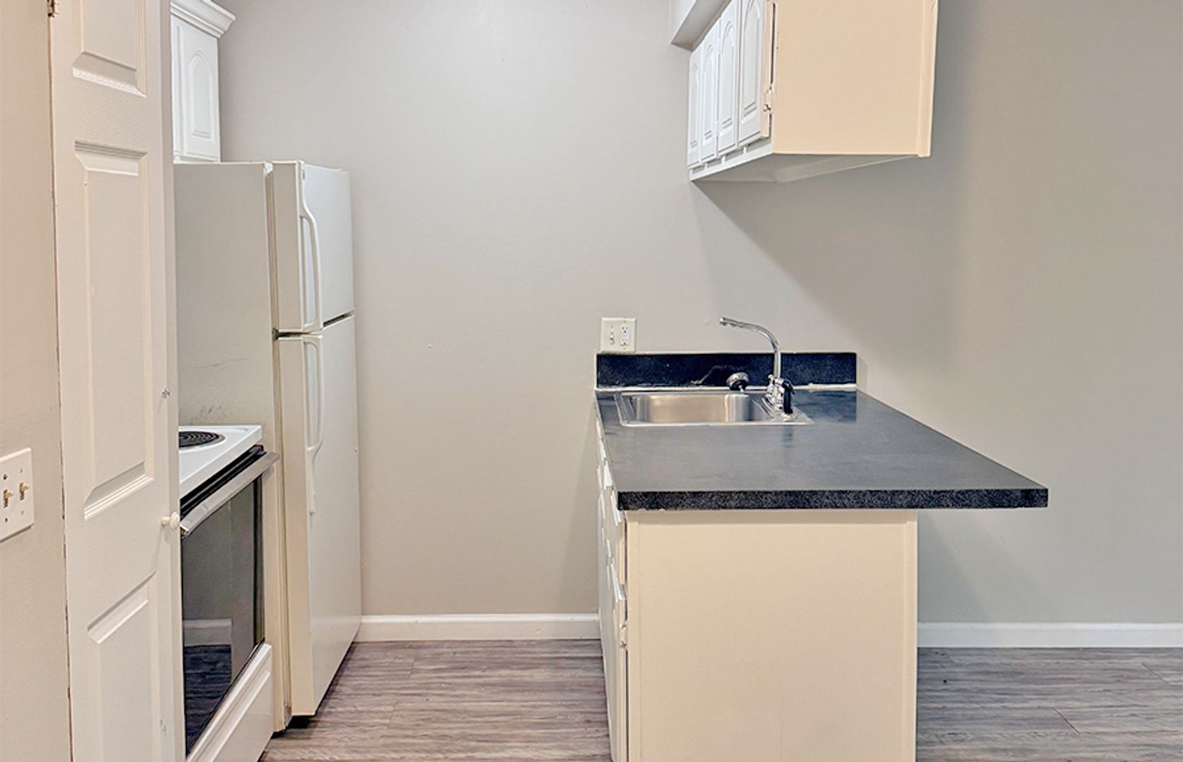 Cincinnati Apartment: 714 Clifton Colony Dr