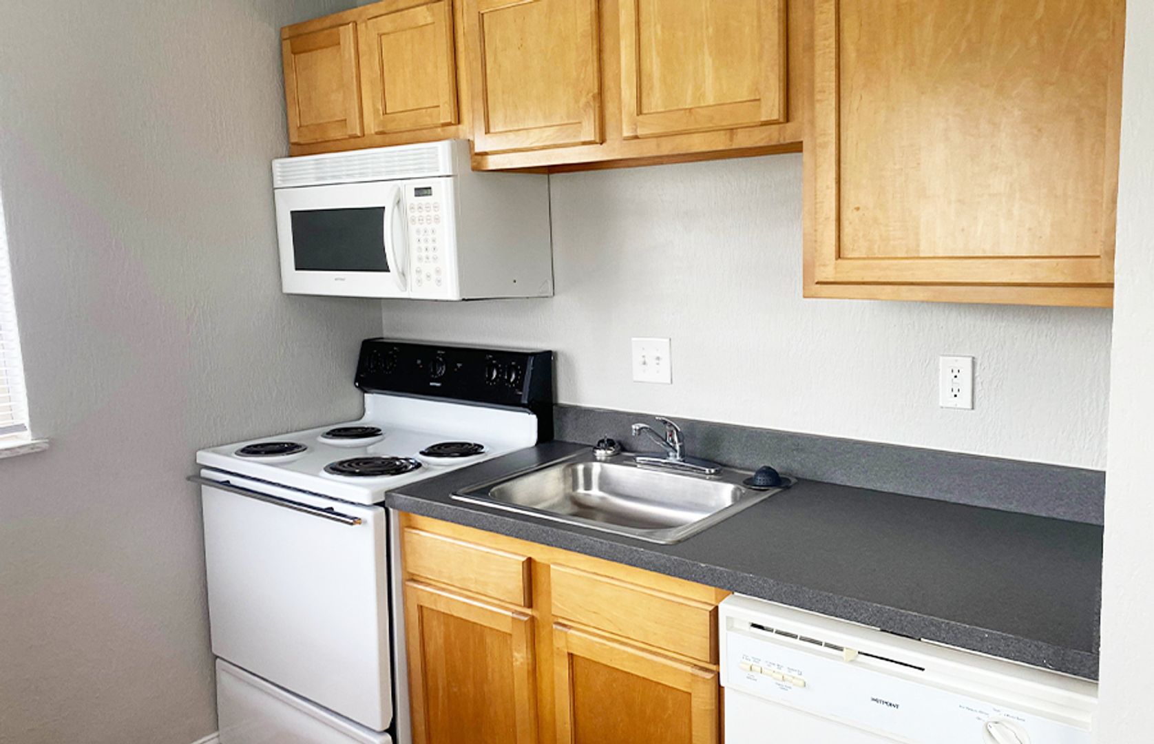 Cincinnati Apartment: 555 Lowell Avenue