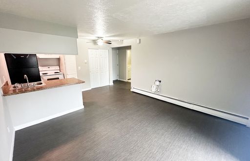615 Lowell Ave #30 – photo 1