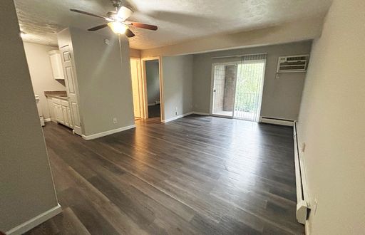 725 Clifton Colony Dr #15 – photo 1