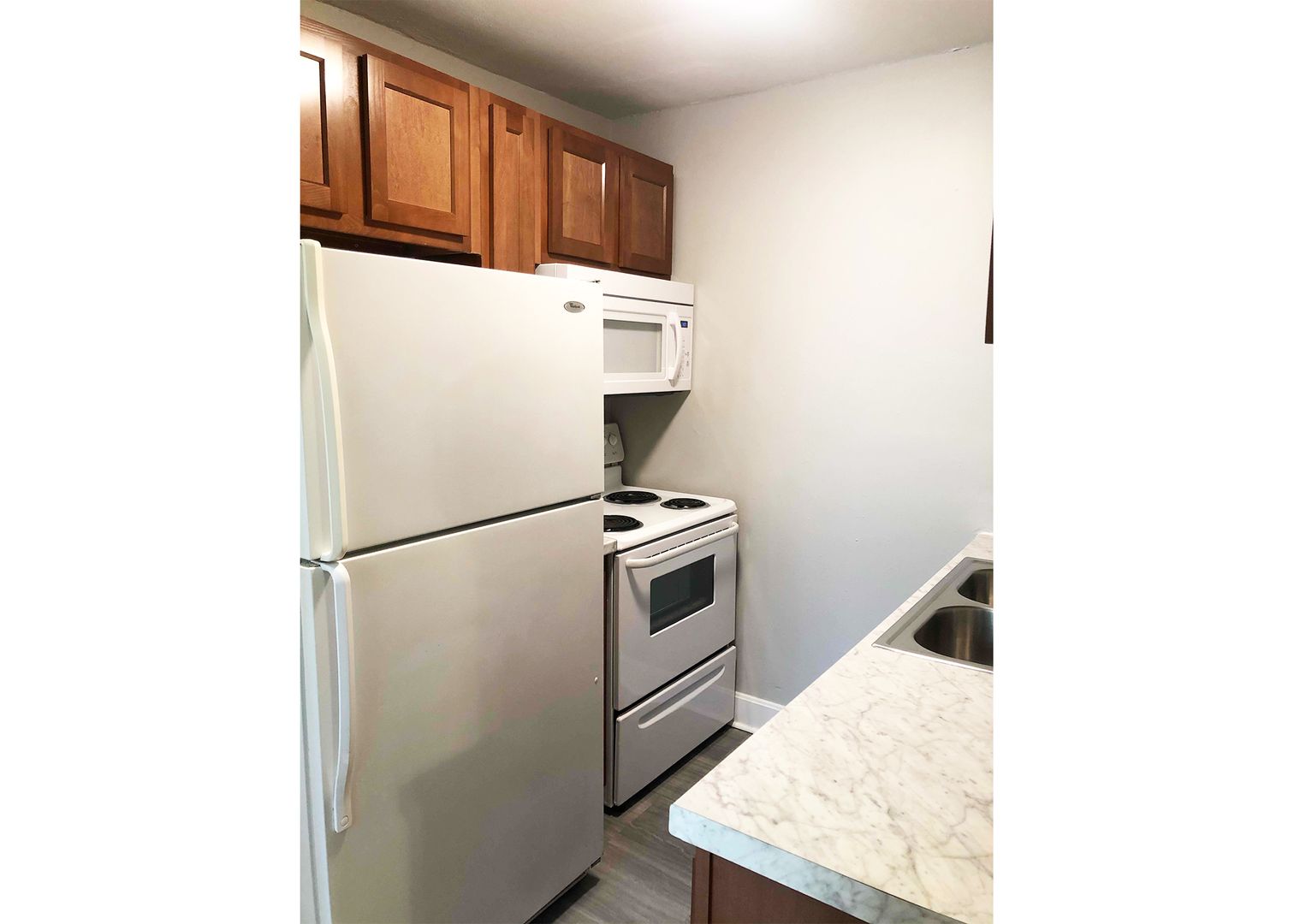 Cincinnati Apartment: 3245 Bishop Street