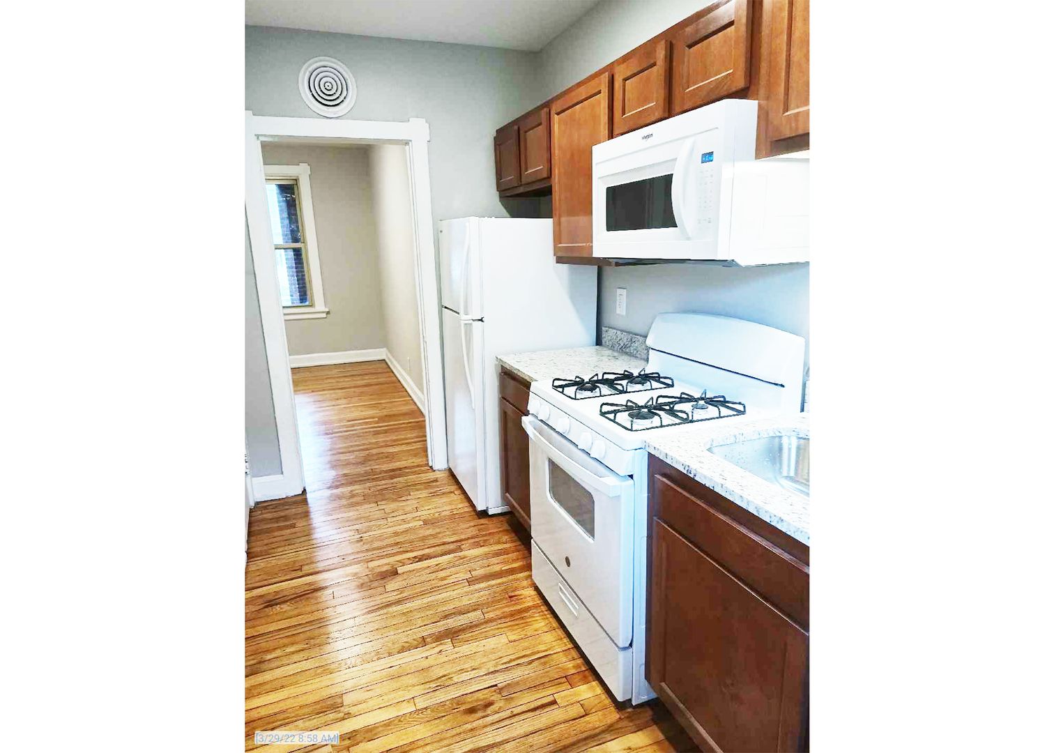 Cincinnati Apartment: 3404 Whitfield Avenue