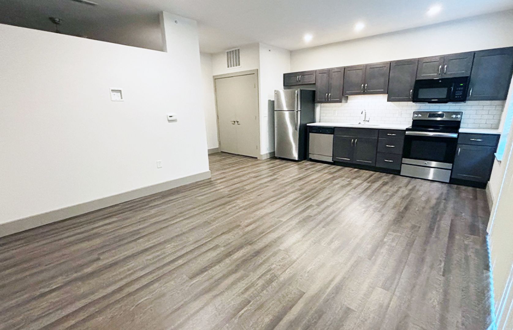 Cincinnati Apartment: 3240 Whitfield Avenue