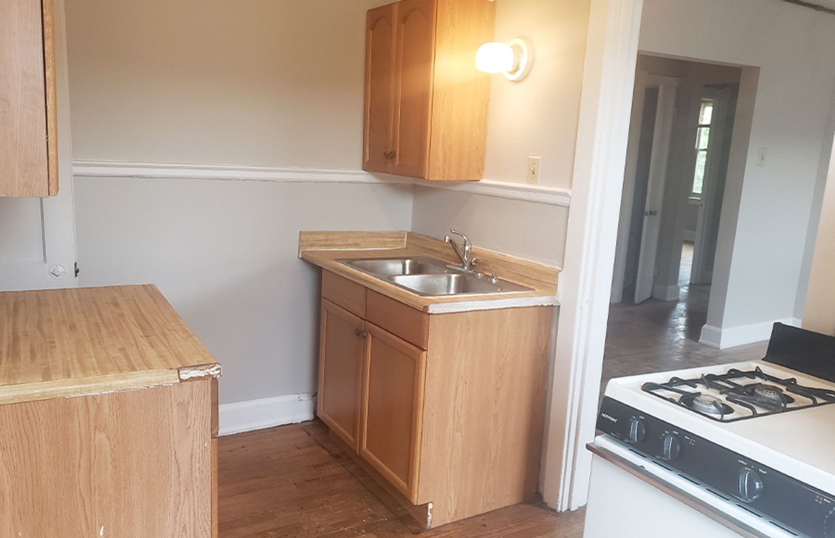 Cincinnati Apartment: 3404 Whitfield Avenue