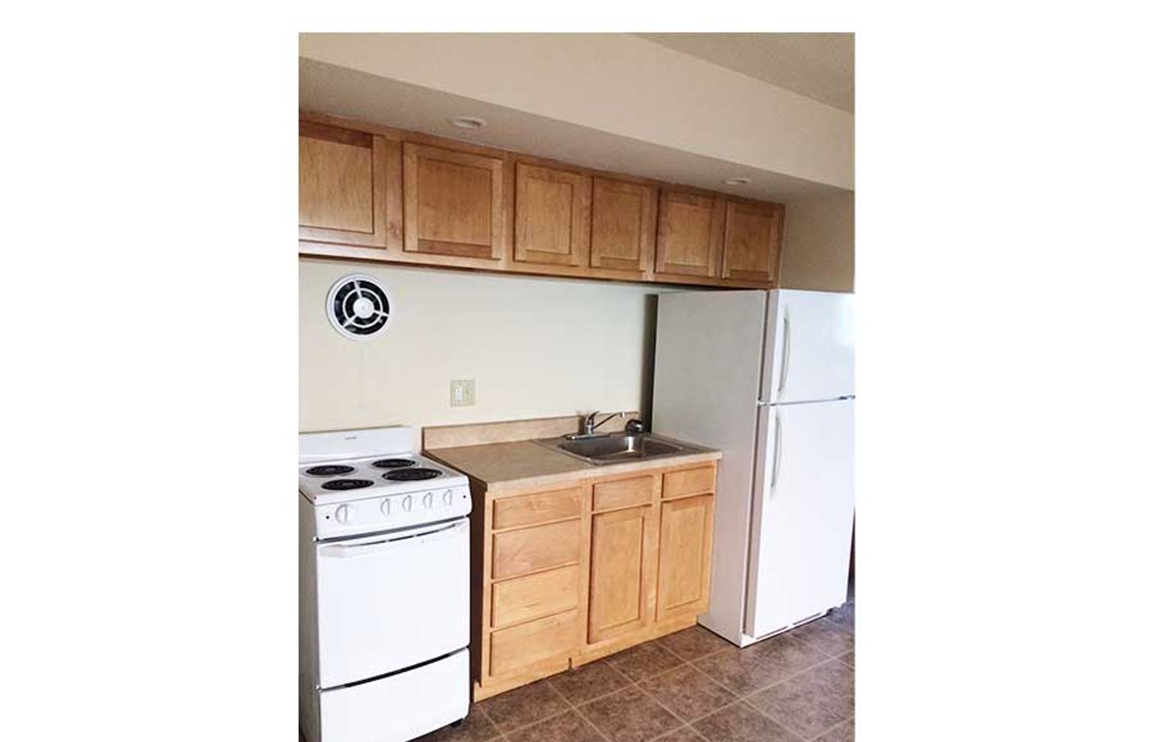 Cincinnati Apartment: 922-926 Ludlow Avenue