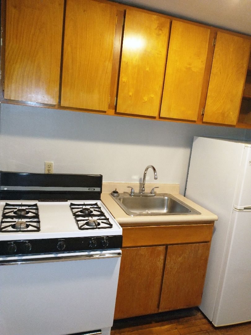 Cincinnati Apartment: 3209 Bishop Street