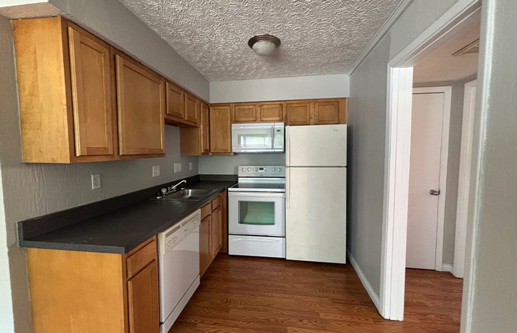 Cincinnati Apartment: 559 Lowell Avenue