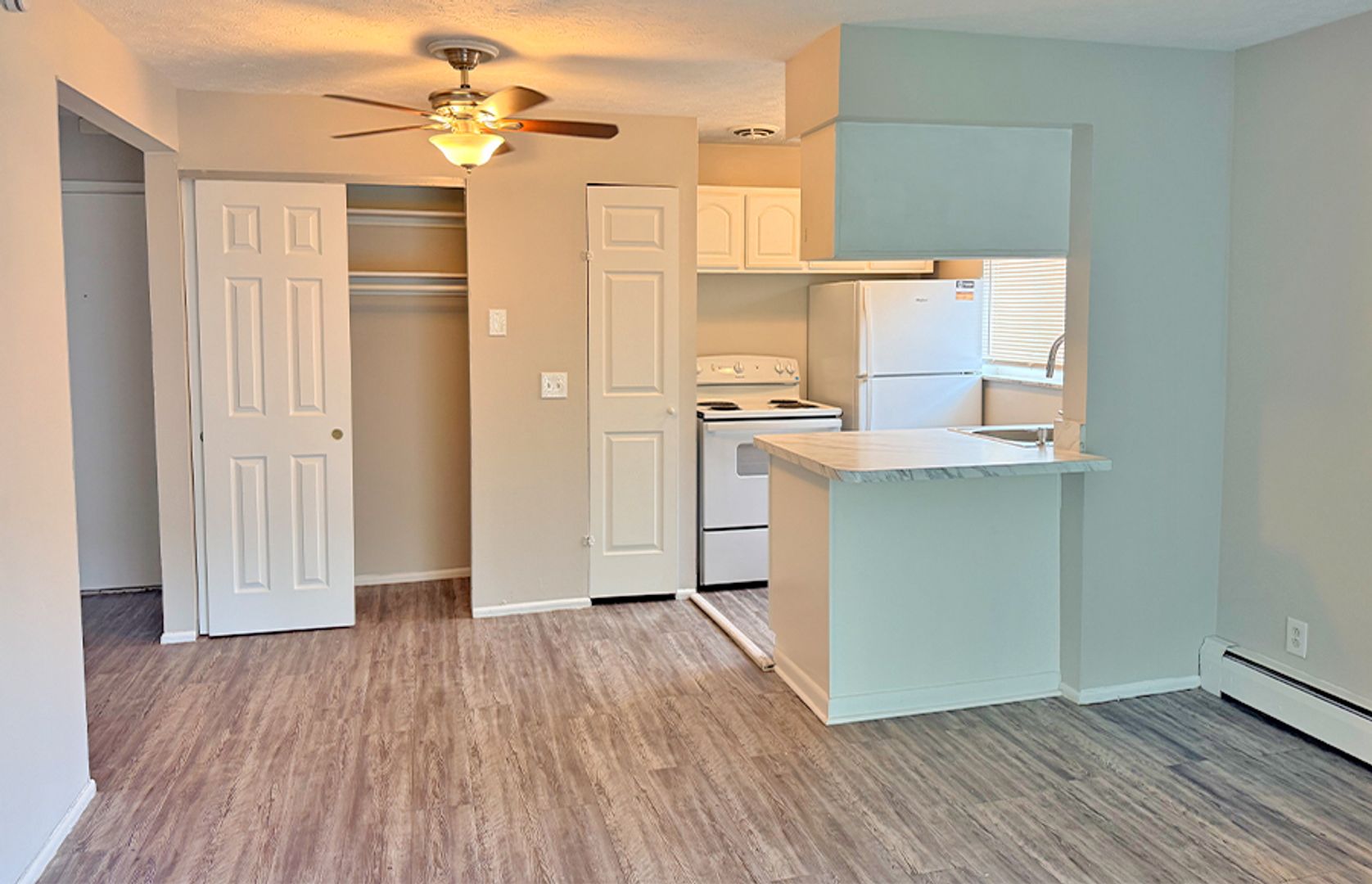 Cincinnati Apartment: 714 Clifton Colony Dr