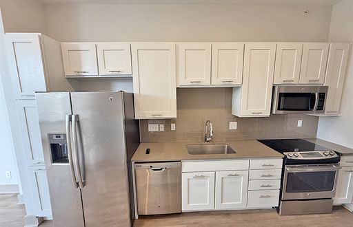 500 Lafayette Avenue #202 – photo 1