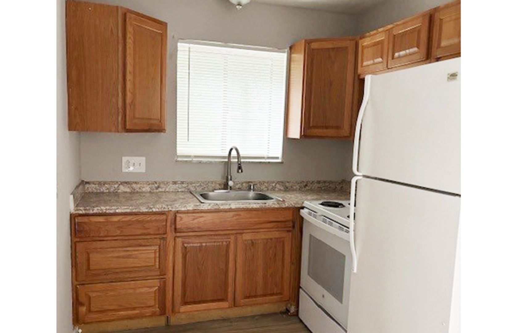 Cincinnati Apartment: 714 Clifton Colony Dr