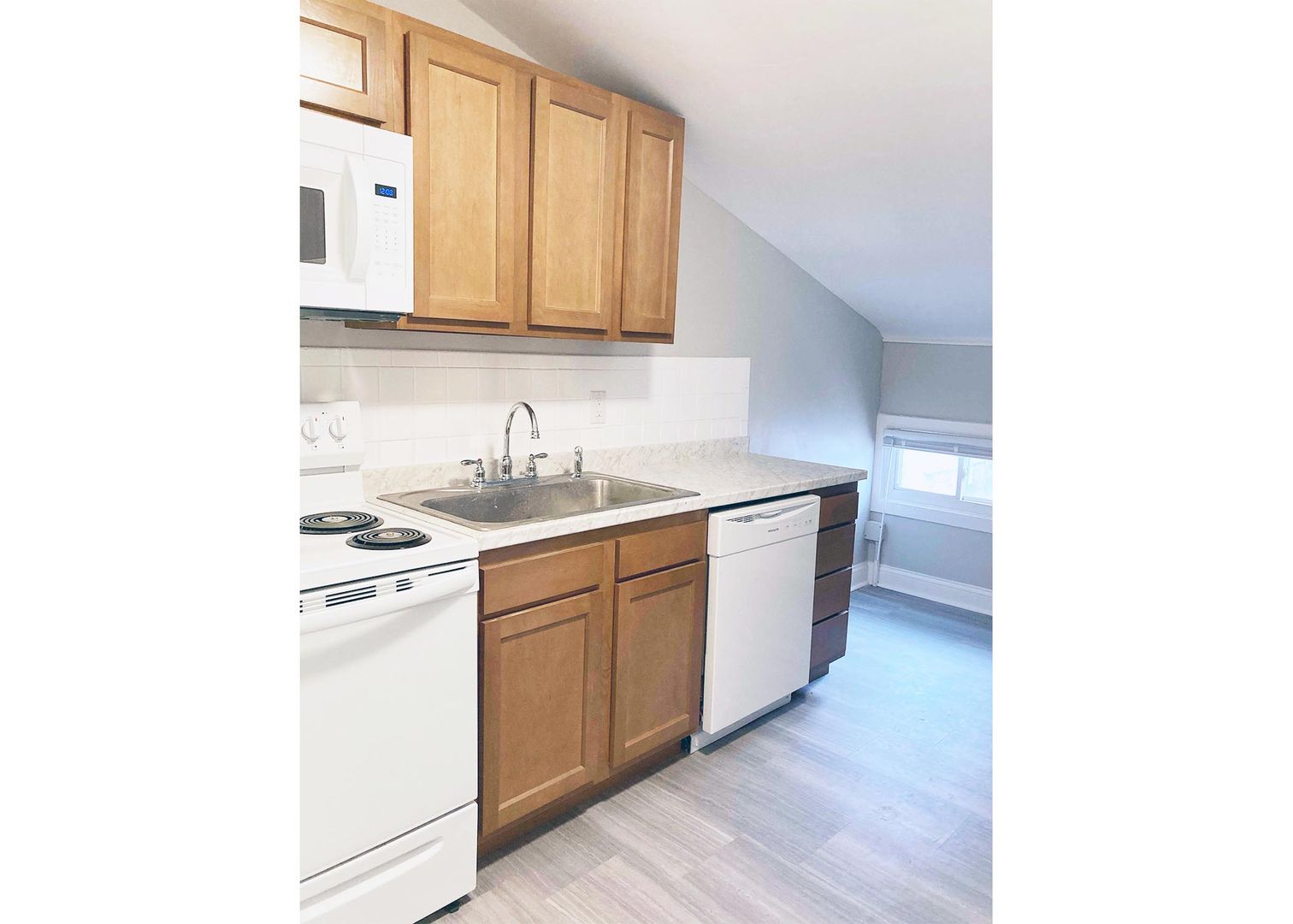 Cincinnati Apartment: 3300 Jefferson Avenue