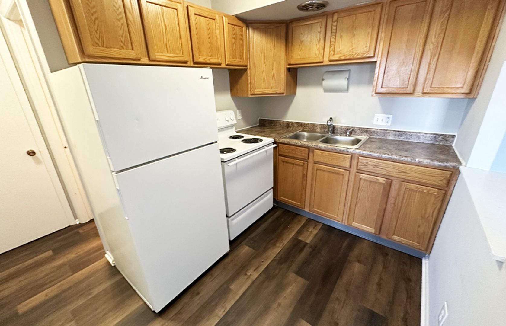 Cincinnati Apartment: 714 Clifton Colony Dr