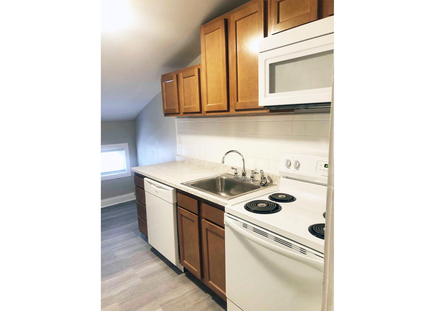 Cincinnati Apartment: 3300 Jefferson Avenue