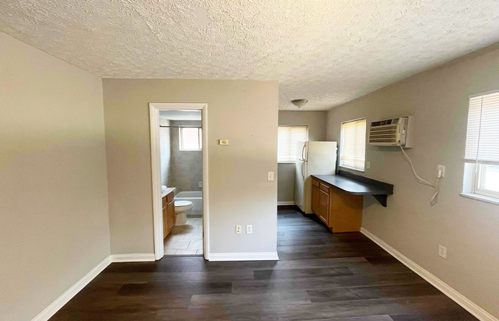 Cincinnati Apartment: 555 Lowell Avenue