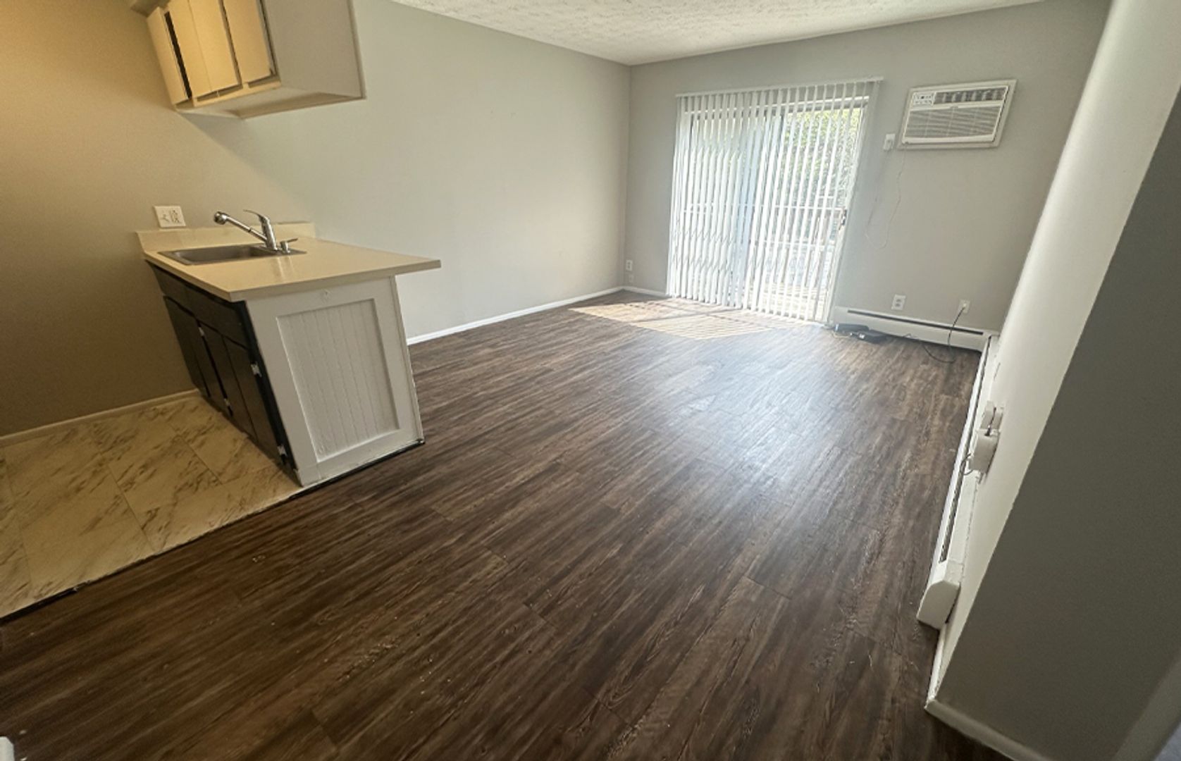 Cincinnati Apartment: 714 Clifton Colony Dr