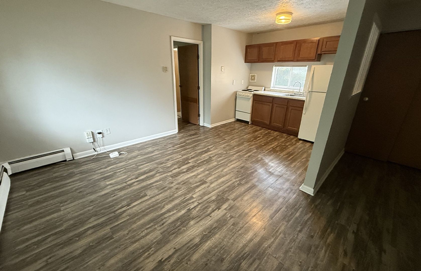 Cincinnati Apartment: 3033 Clifton Avenue