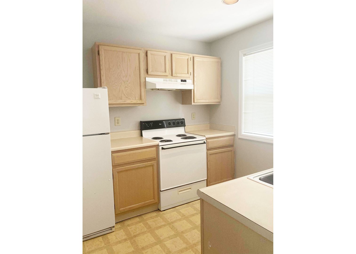 Cincinnati Apartment: 3227 Bishop Street