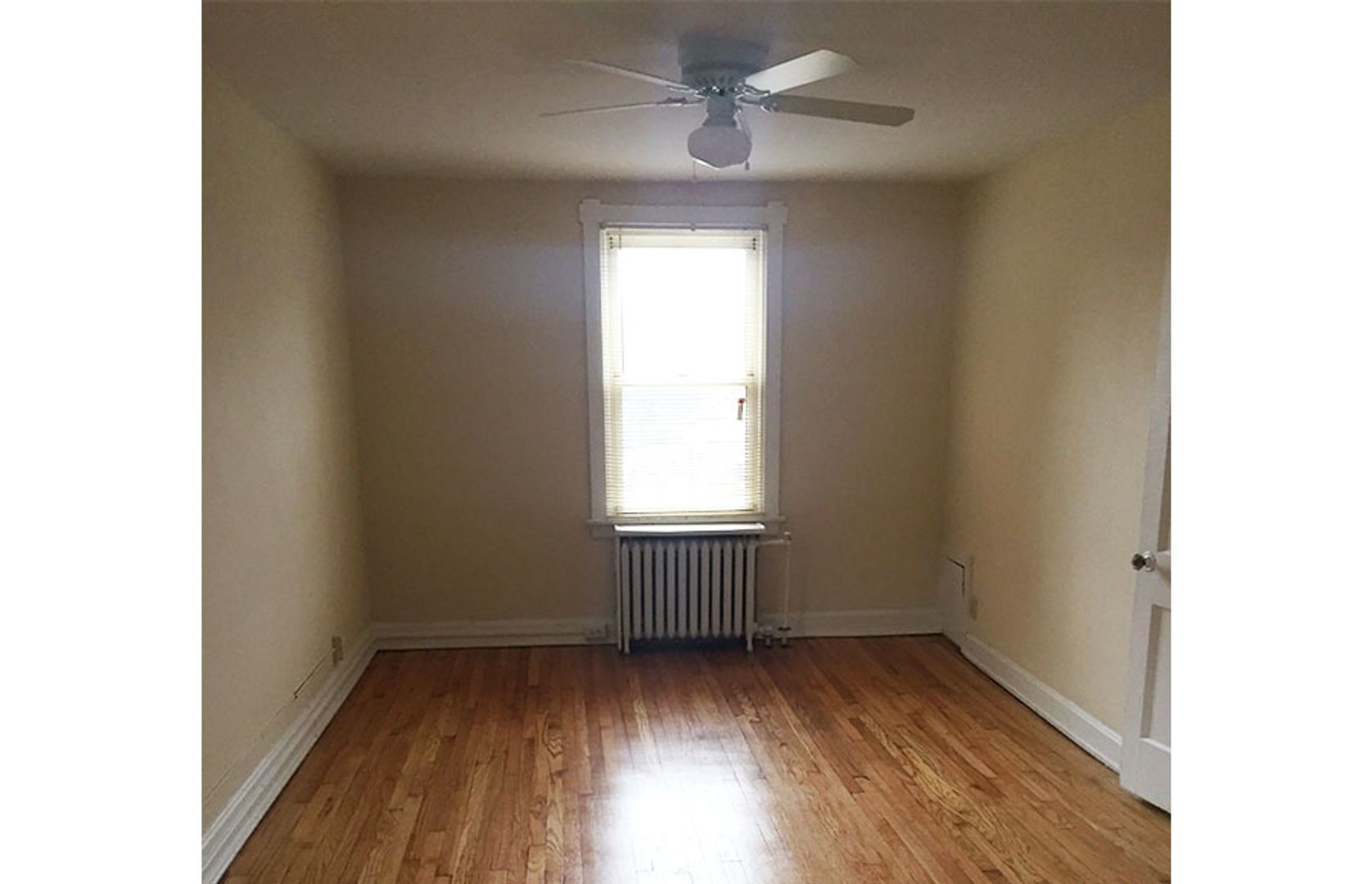 Cincinnati Apartment: 3404 Whitfield Avenue