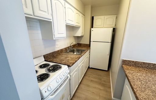 630 Lowell Ave #16 – photo 1