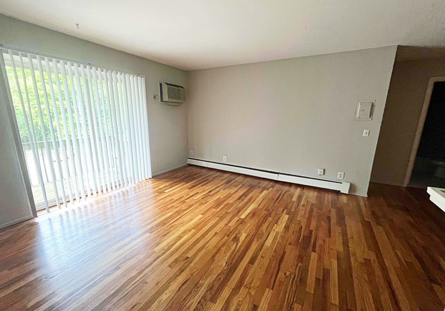 Cincinnati Apartment: 3051 Marshall Avenue