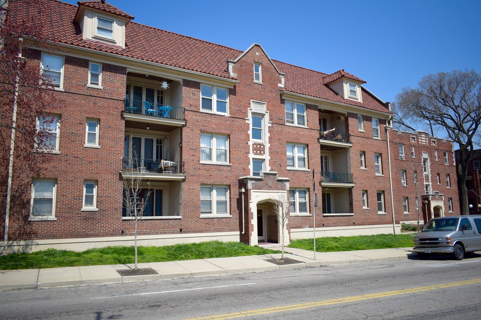 Cincinnati Apartment: 3404 Whitfield Avenue