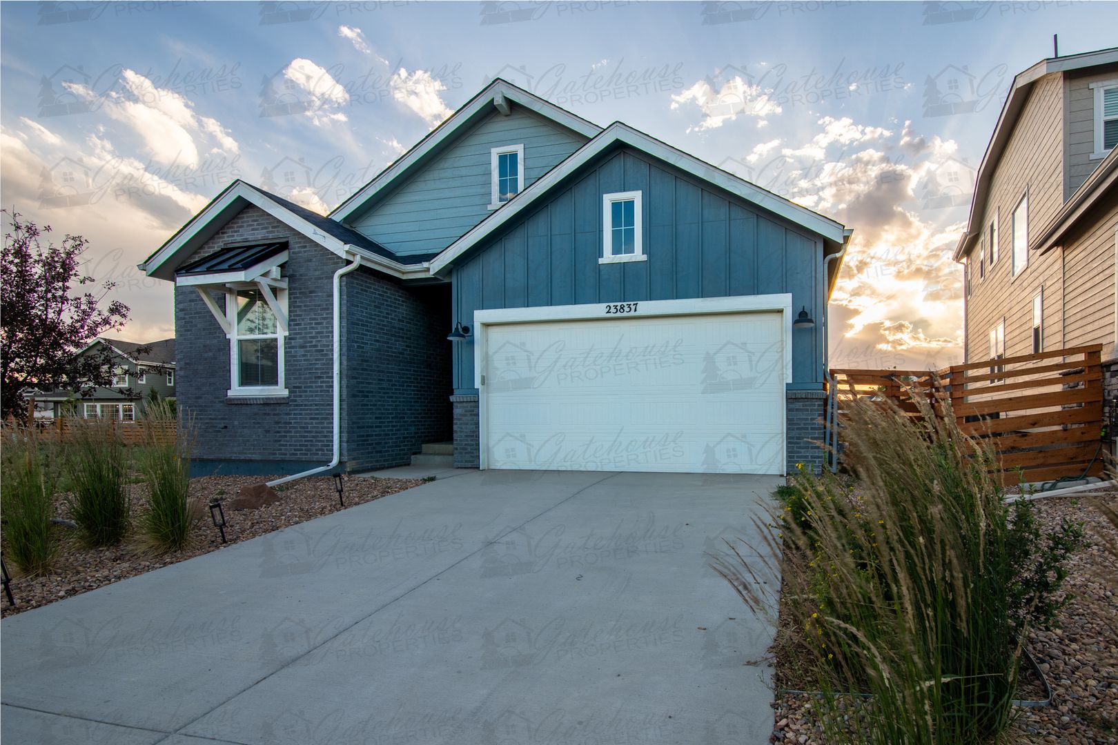 Aurora House: 23837 E 35th Ave