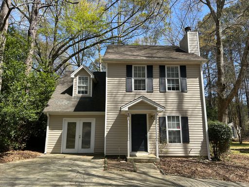 101 Autumn Leaf: Great home in excellent school district for rent in Peachtree City! AVAILABLE NOW! – photo 1