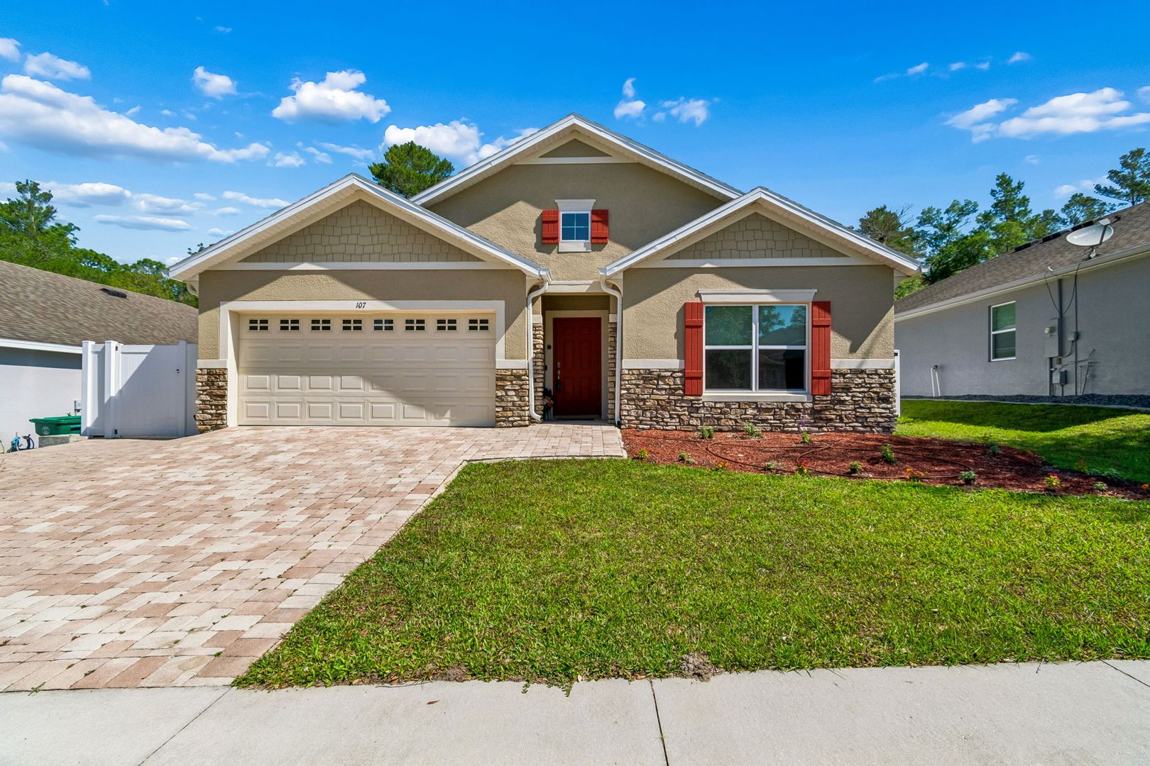 DELAND House: 107 PARKHURST LN
