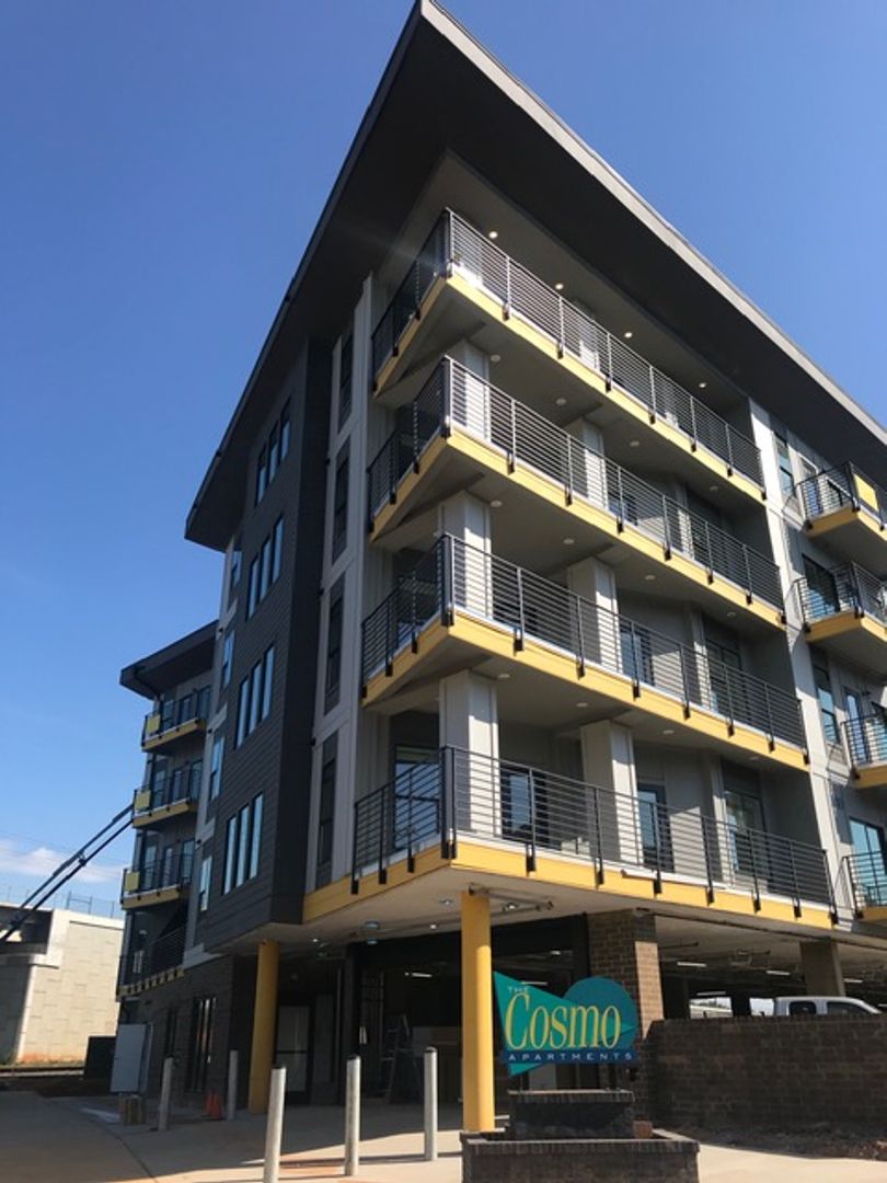 Charlotte Apartment: 3010 Festivus Ct.