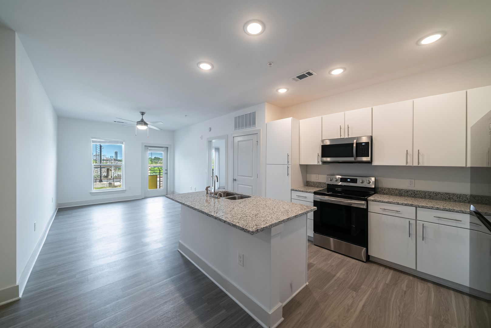 Charlotte Apartment: 3010 Festivus Ct.