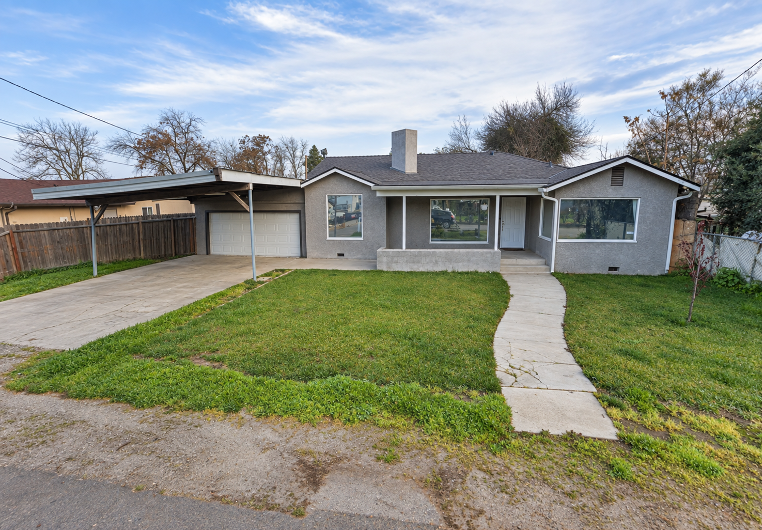 Modesto House: 1009 Florence Ave