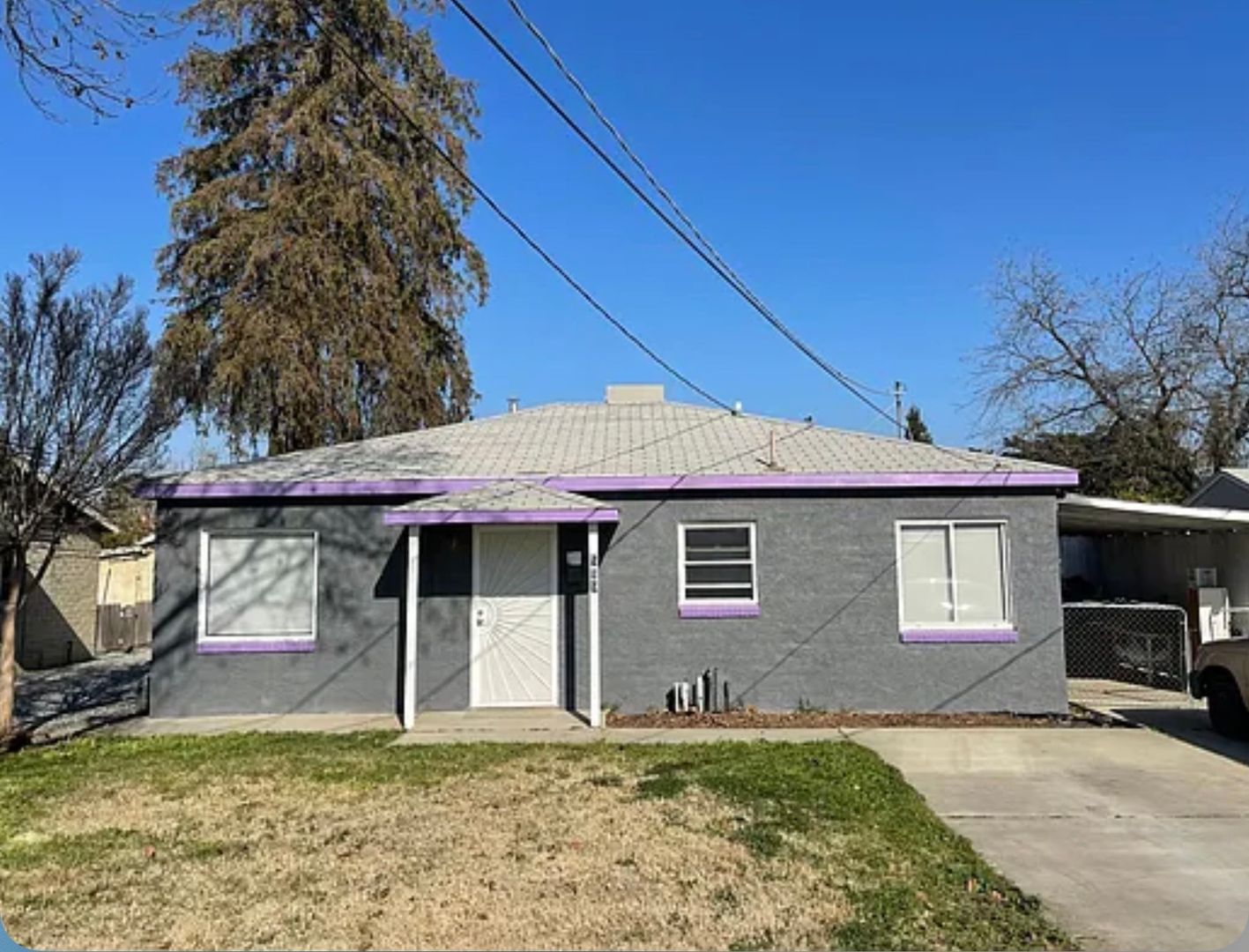 Turlock House: 589 S. Minaret Ave