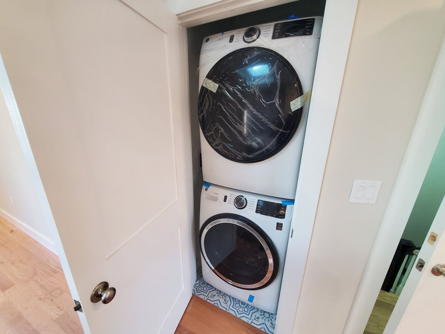 Boston Condo: 15 Wallingford Rd.,