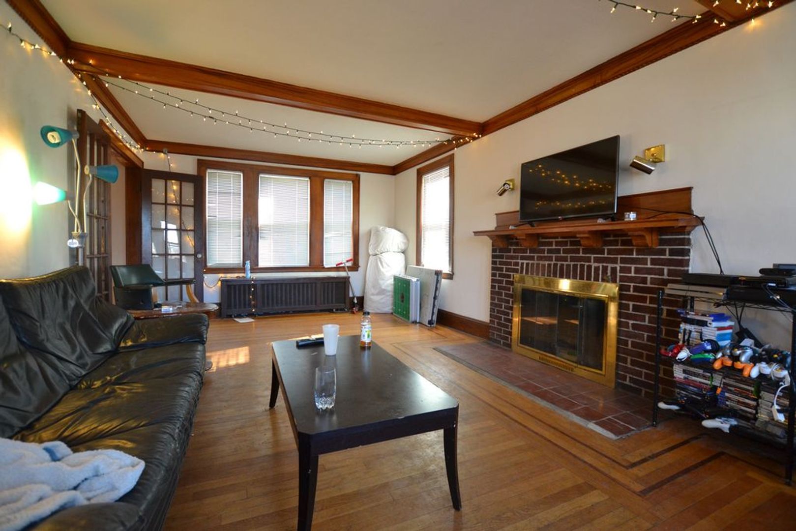 Brighton Townhome: 116 Lake St