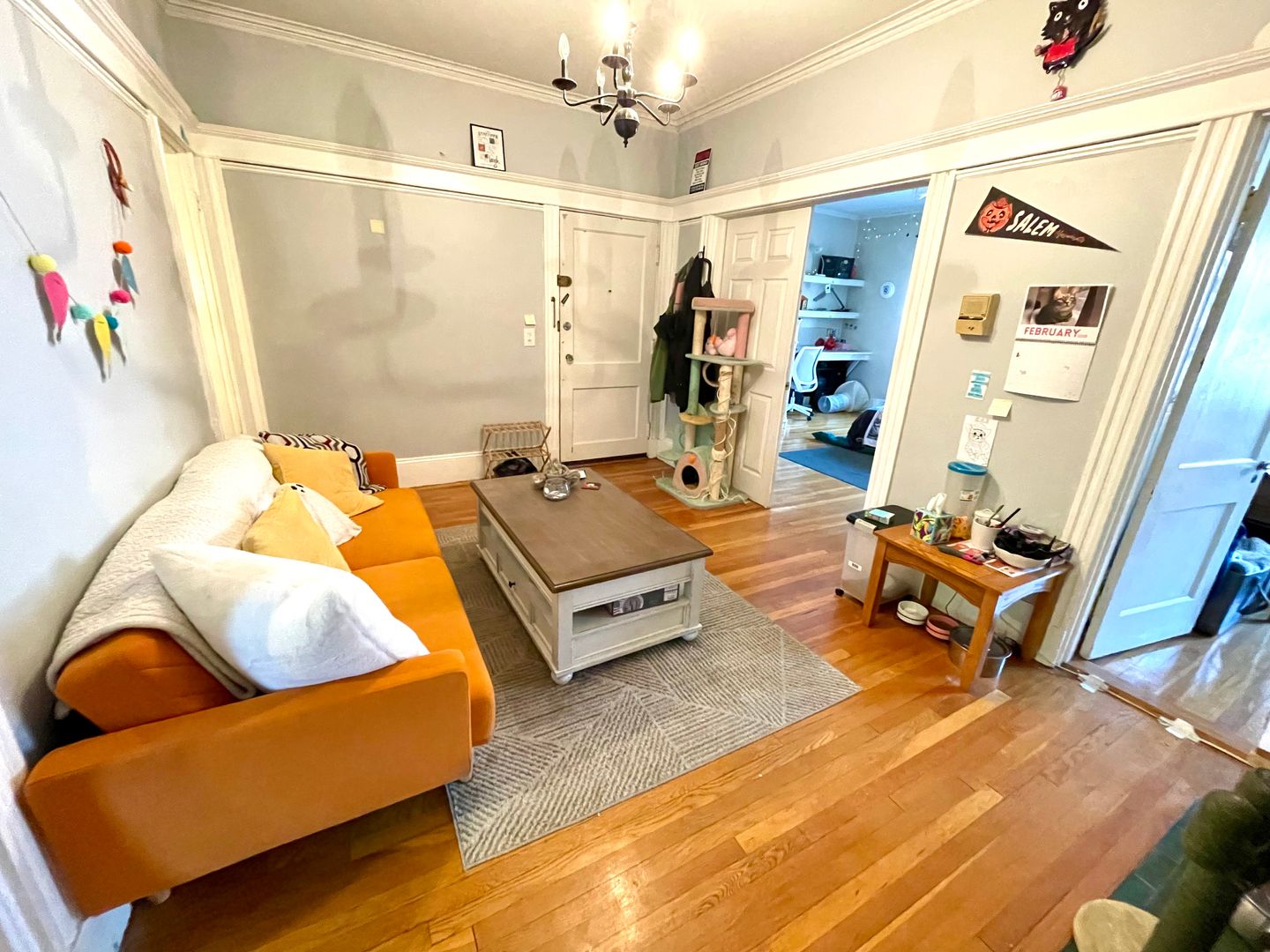 Boston Condo: 10 Radcliffe Rd
