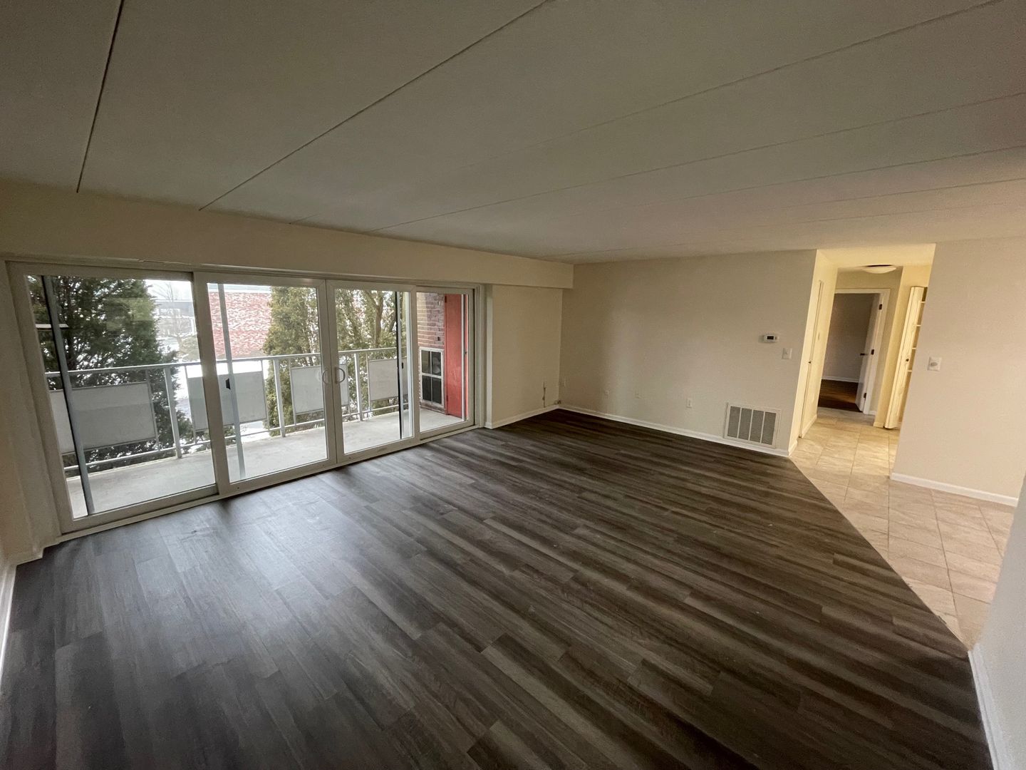 Belmont Condo: 51 Hill Road