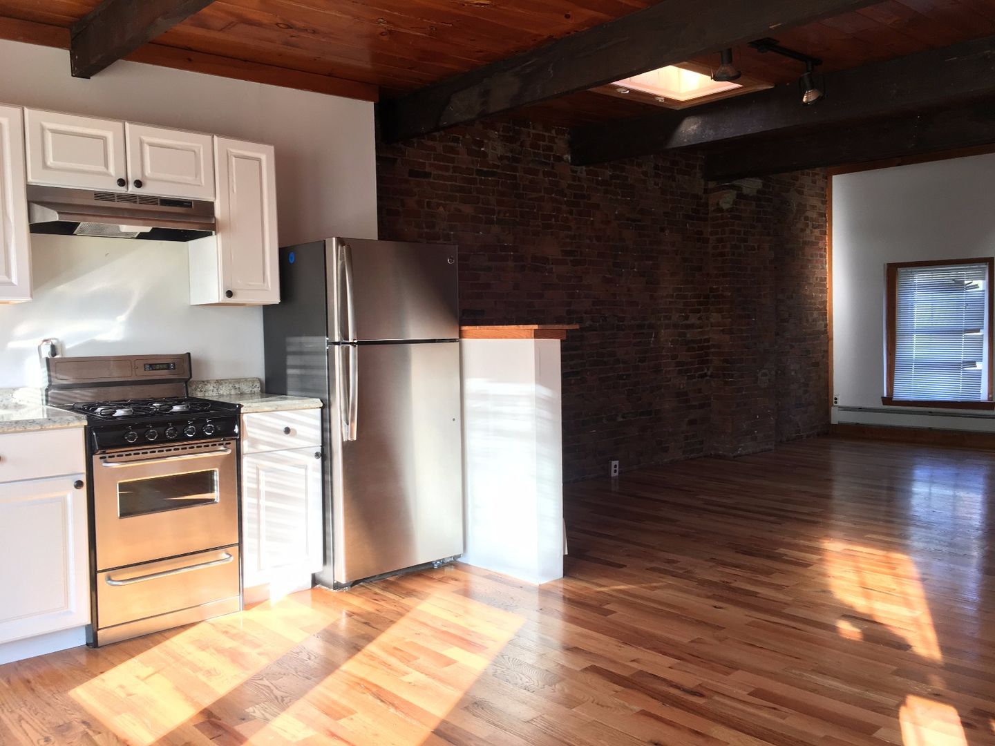 Chelsea House: 69 Broadway St