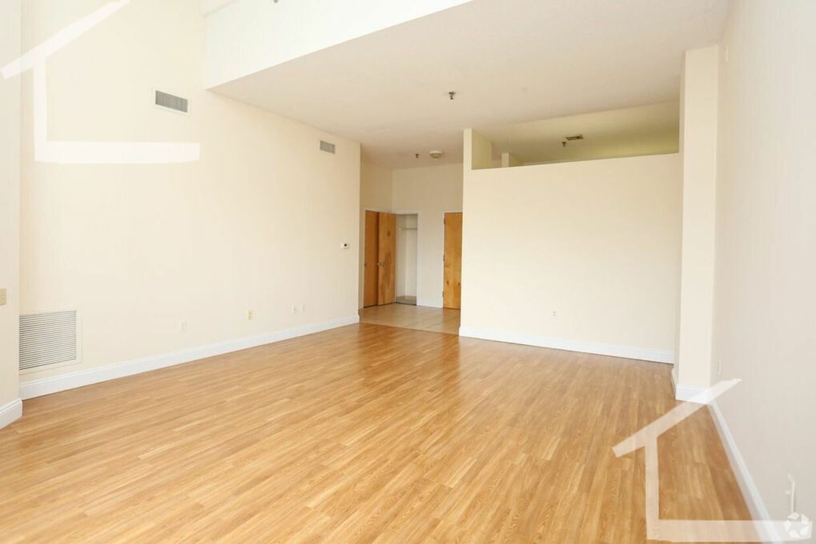 Boston House: 1079 Commonwealth Ave.