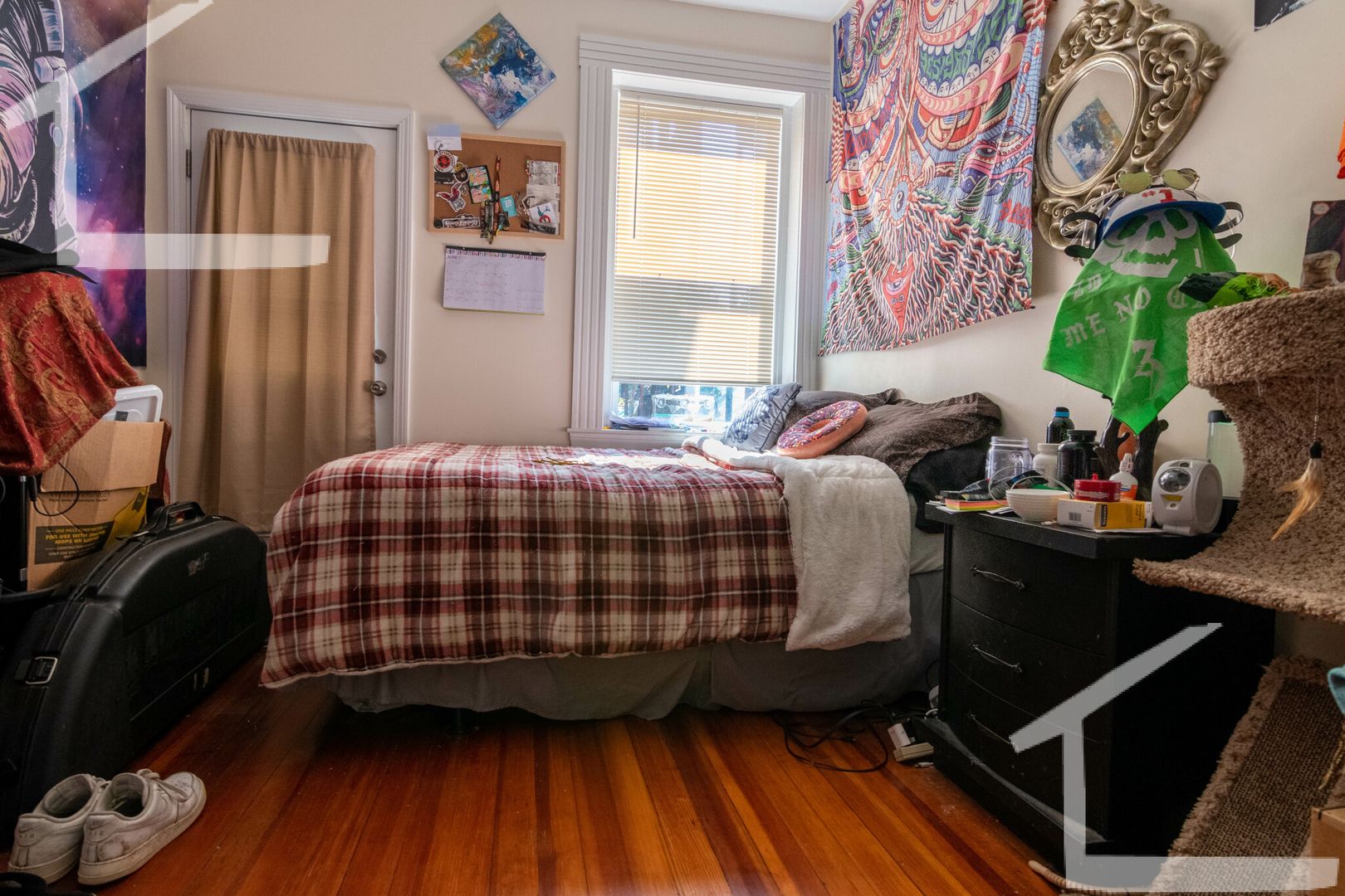 Boston Condo: 45 Brackett St